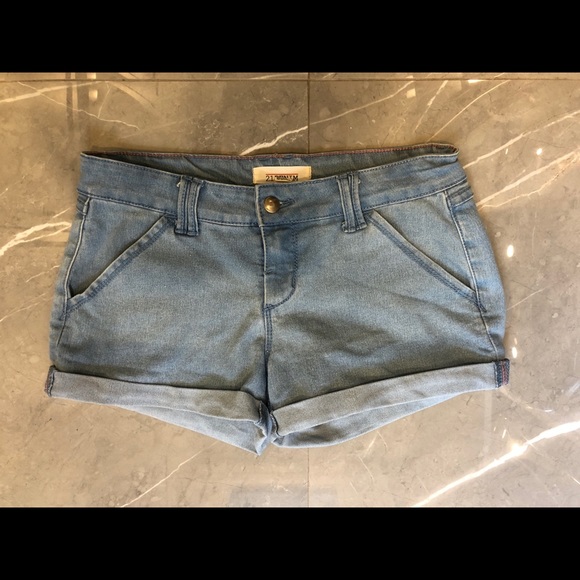 Pants - Women’s denim short
